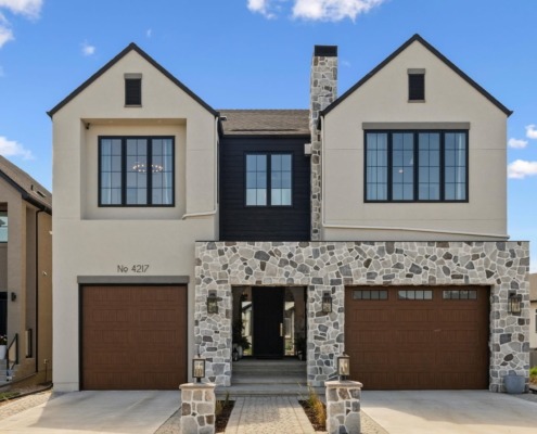 exterior stone and siding Regina